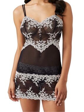 Wacoal Embrace Lace Chemise Sz L Black Complementary White Lace Bridal Sheer EUC